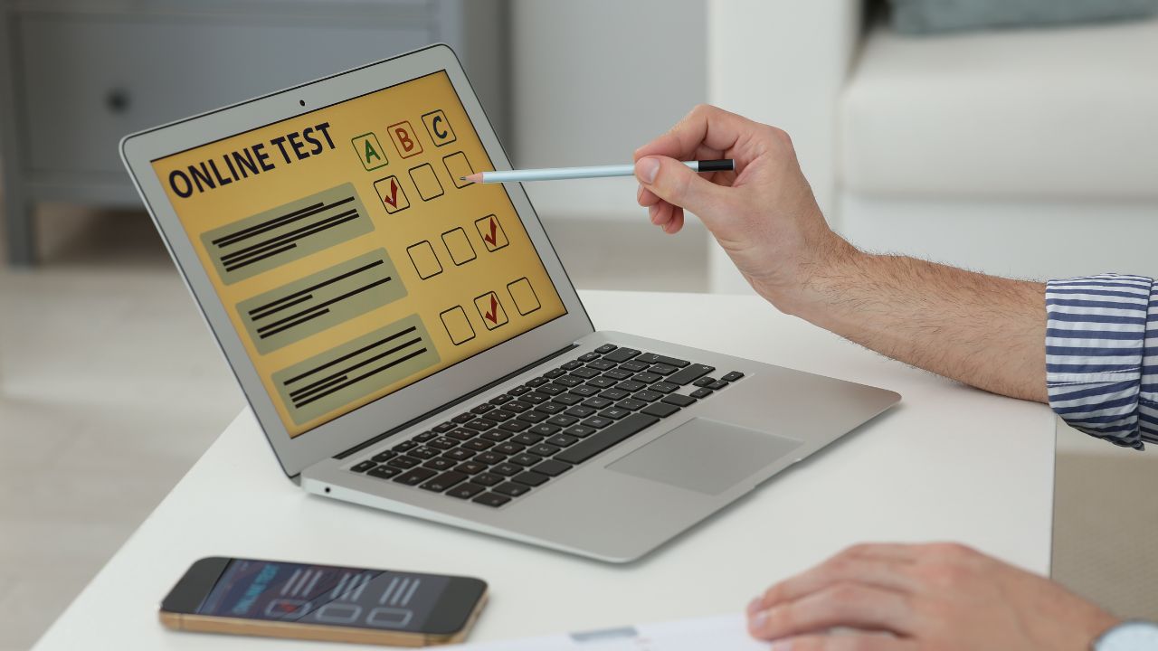 Illustration for: Effectiveness of Online Autism Spectrum Tests