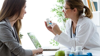 What Mental Health Doctor Prescribes Medication